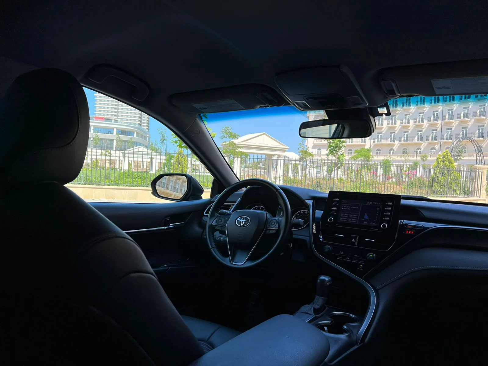 TOYOTA CAMRY